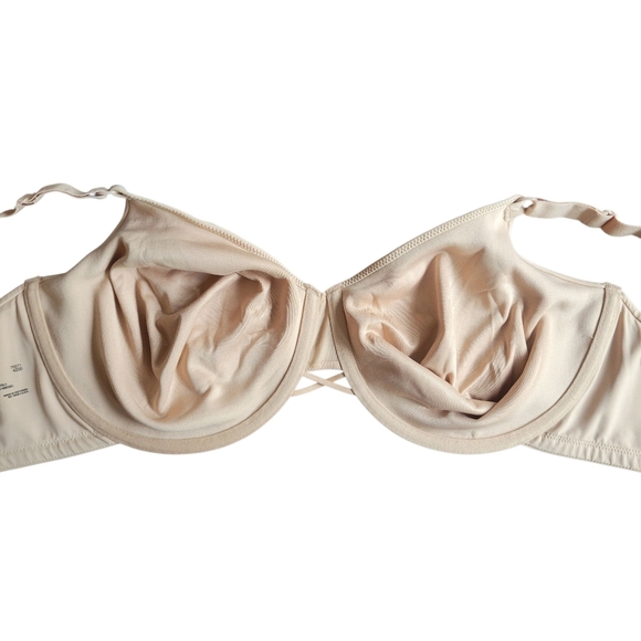 Vanity Fair Underwire Bra - Picture 4 of 6